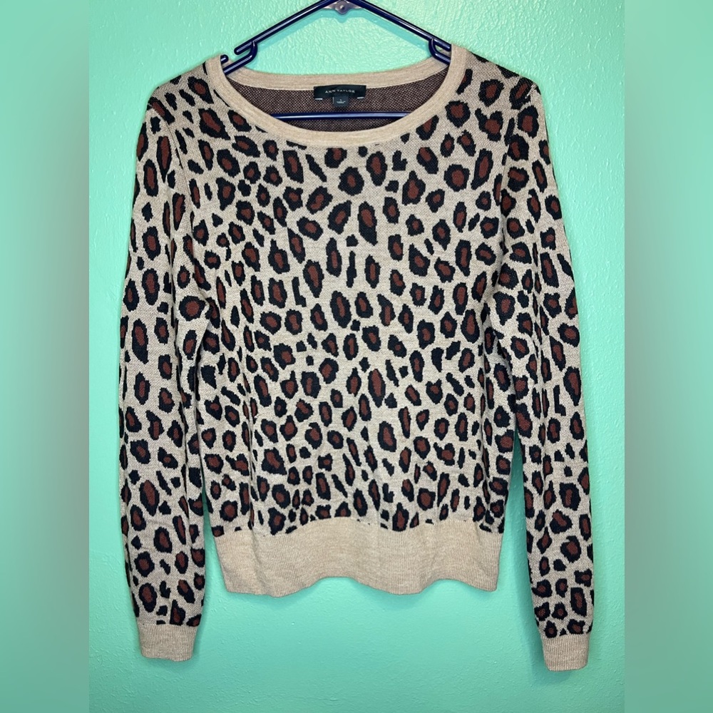 Ann Taylor leopard print pullover sweater